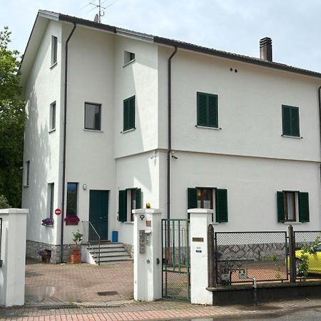 Casa Vacanze Magnolia Borgo Ticino Eksteriør bilde