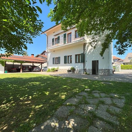 Casa Vacanze Magnolia Borgo Ticino Eksteriør bilde