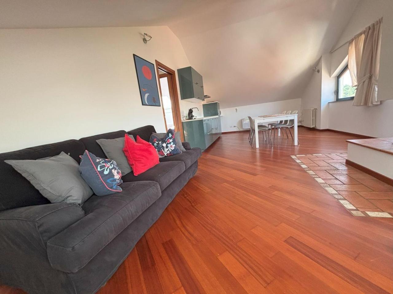 Casa Vacanze Magnolia Borgo Ticino Eksteriør bilde