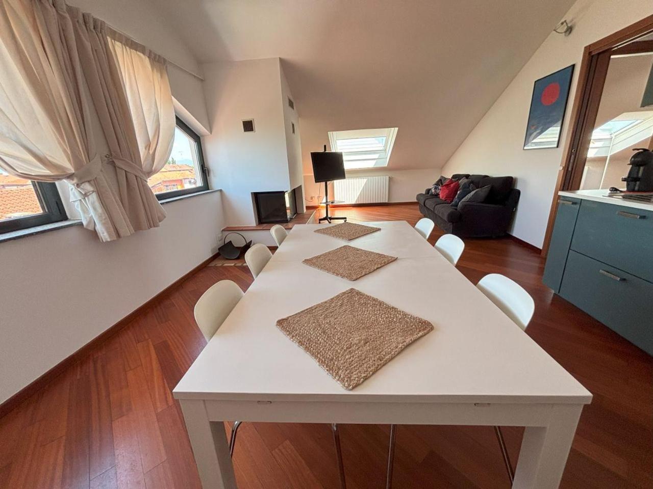 Casa Vacanze Magnolia Borgo Ticino Eksteriør bilde