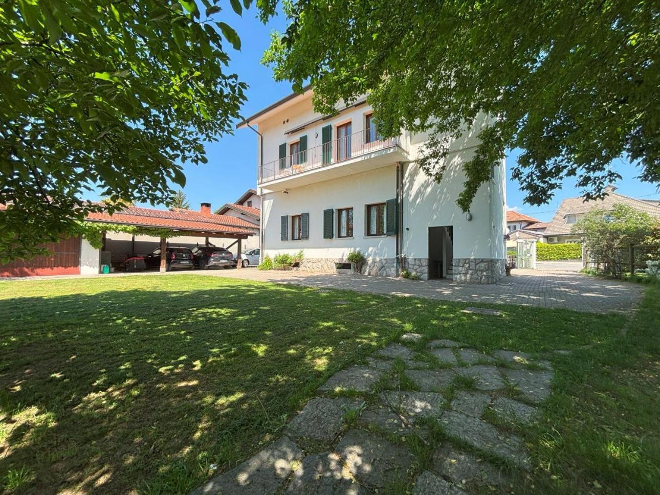 Casa Vacanze Magnolia Borgo Ticino Eksteriør bilde